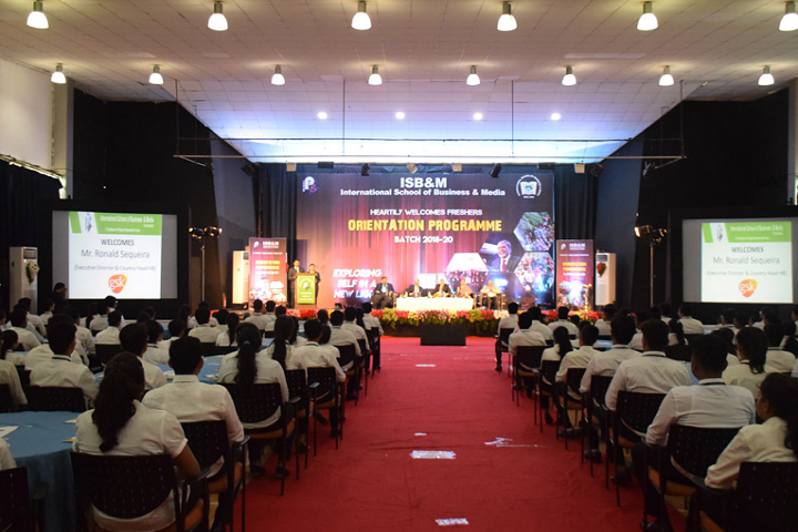 https://cache.careers360.mobi/media/colleges/social-media/media-gallery/28016/2020/2/12/Orientation Programme in Auditorium of International School of Business and Media Bangalore_Auditorium.png